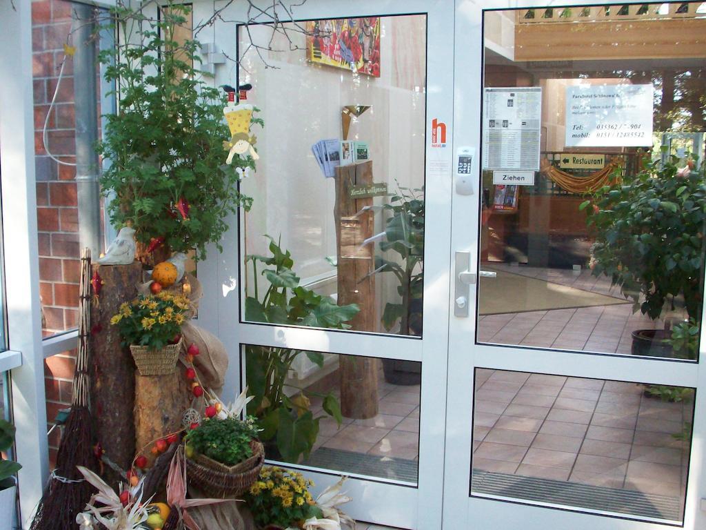 舍内瓦尔德帕克酒店 Schönewalde 外观 照片